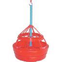 Ручная кормушка для петухов родительского стада.